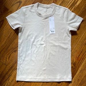 Uniqlo U cream cotton tshirt xs